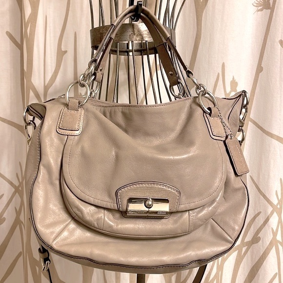 Coach Handbags - Coach Beautiful Mushroom Color Large Pristine Hobo Bag Excellent